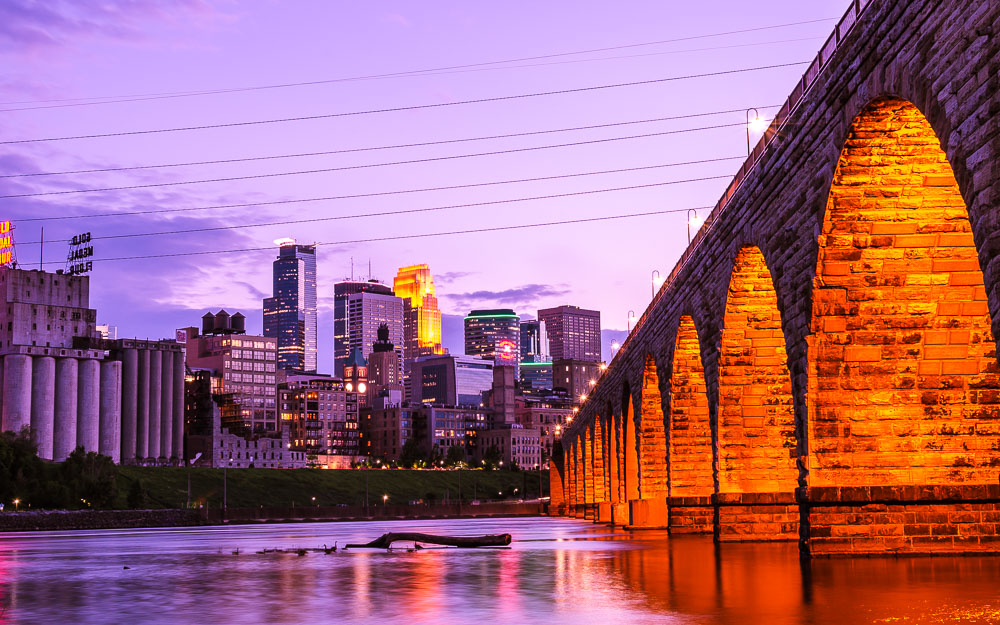 Stone Arch Bridge night view