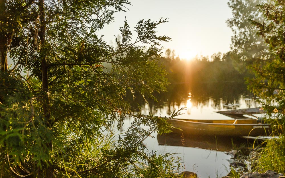 Boundary Waters rocky shoreline